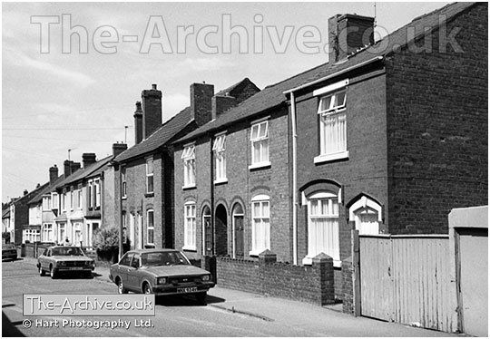 V228 Vicarage Road Lye 1989